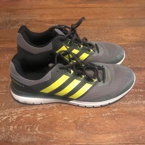 Men’s adidas running shoes sz 11